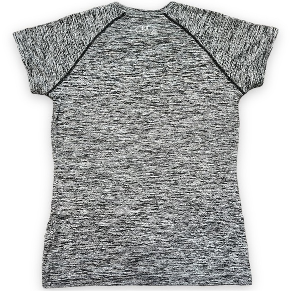 Bundle of 3 Under Armour and Reebok Workout Tops sz S/M - Picture 4 of 15